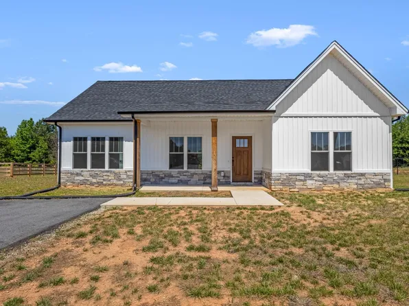 3729 Kentuck Rd, Ringgold, VA 24586