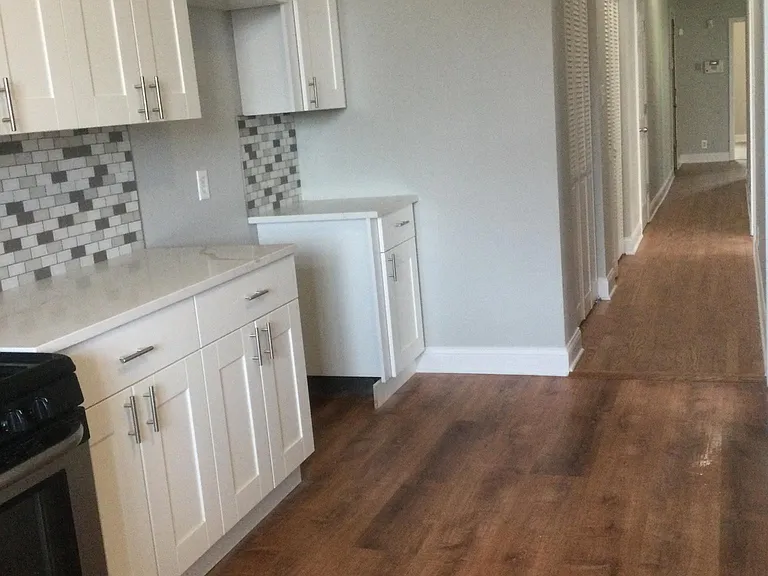 6527 S Minerva Ave #3N — Photo 4