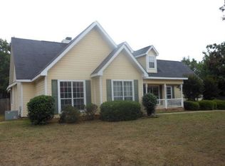 212 Muirfield Ln, Byron, GA 31008