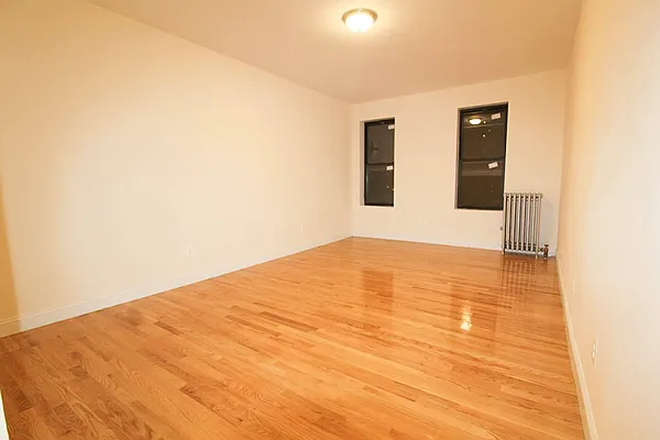 Rented by Voro New York | media 17