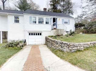 30 James St, Winchester, MA 01890