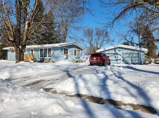 803 E Blodgett St, Marshfield, WI 54449