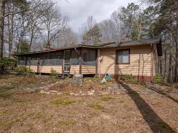195 Forest Ln, Murphy, NC 28906