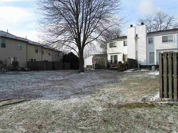 5th image of 37800 Charter Oaks Blvd