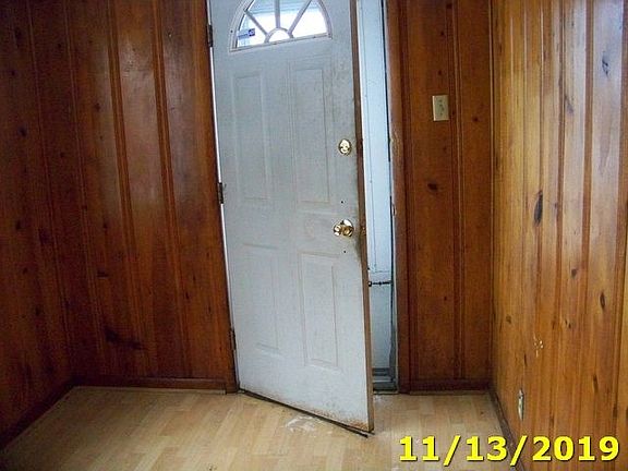 4th image of 214 Fies Ave