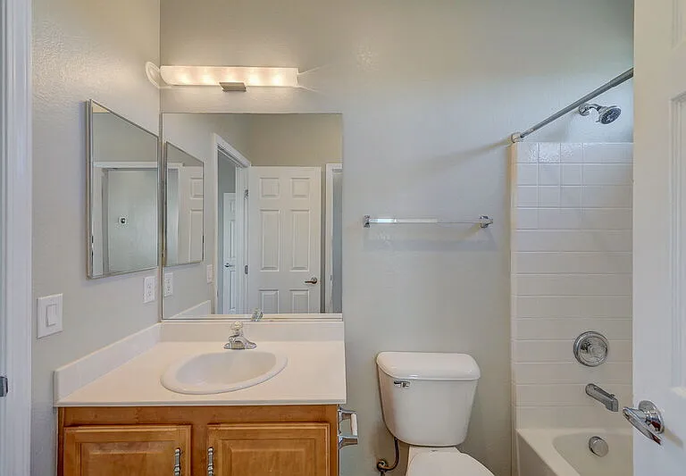 9152 Kentwell Ave — Photo 39