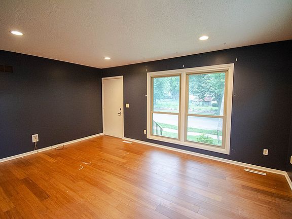 2nd image of 1308 40th St NW
