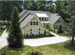122 Dunedin Ct, Cary, NC 27511