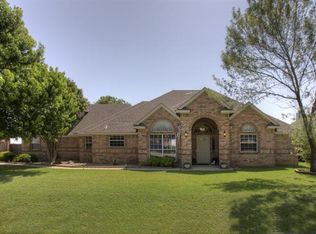 1020 Birmingham Briar Ct, Crowley, TX 76036