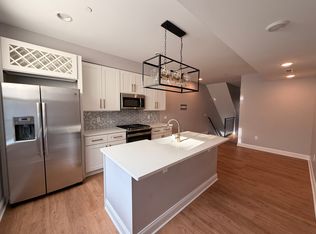 2528 E Albert St, Philadelphia, PA 19125