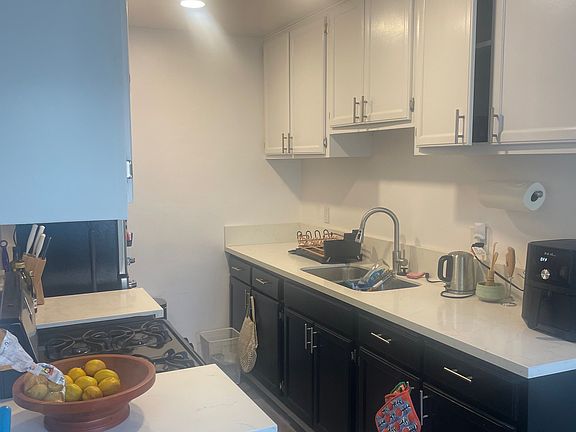 5th image of 5862 Gregory Ave