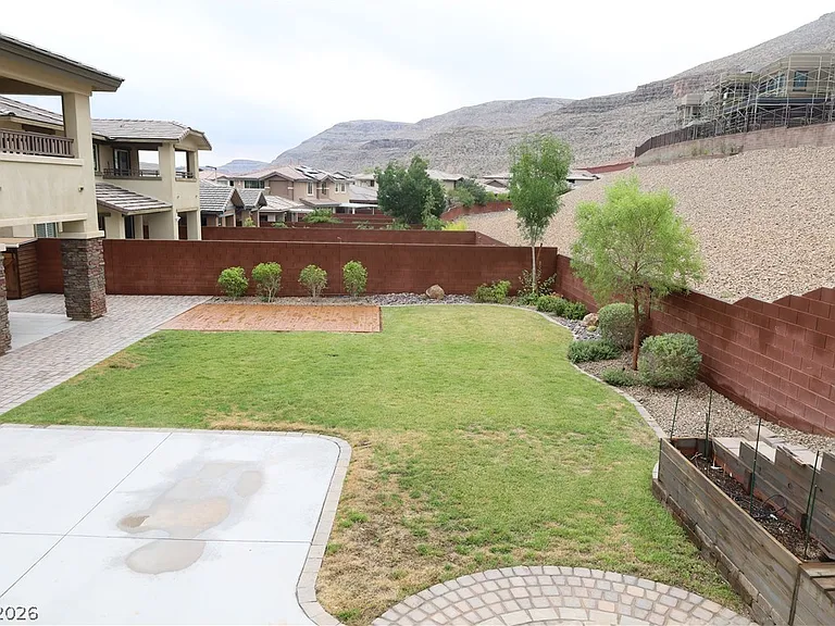 5469 Atrium Woods Ln — Photo 36