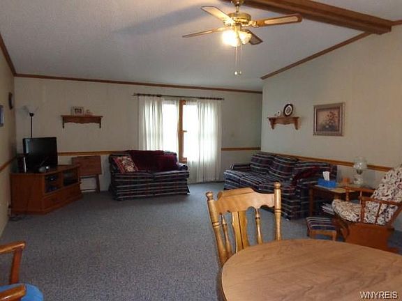 3rd image of 72 S Eaglecrest Dr