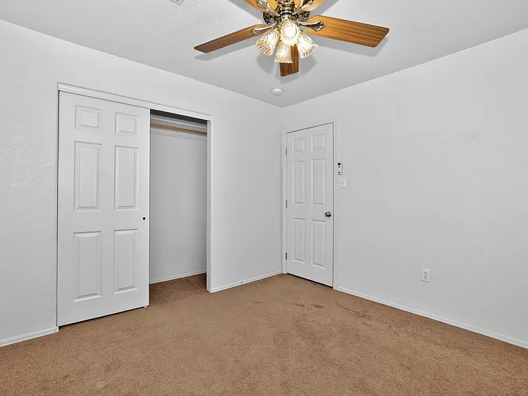 10320 S Tornado Ave — Photo 14