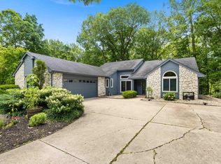 2812 Cliffwood Ln, Fort Wayne, IN 46825