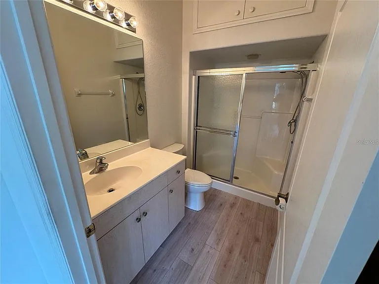 315 Auburn Woods Cir — Photo 12