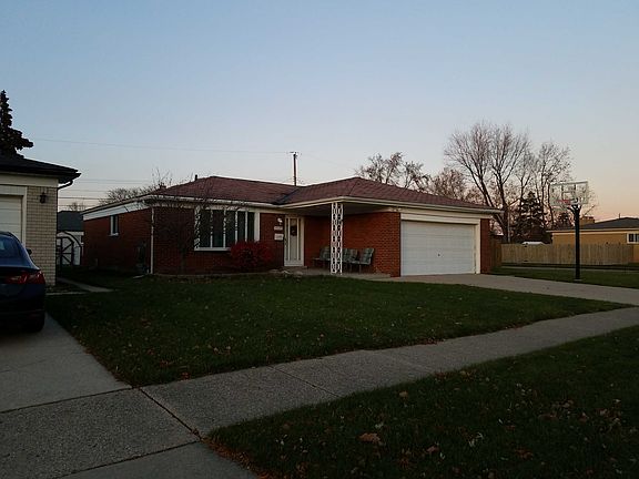 2nd image of 13049 Cromie Dr