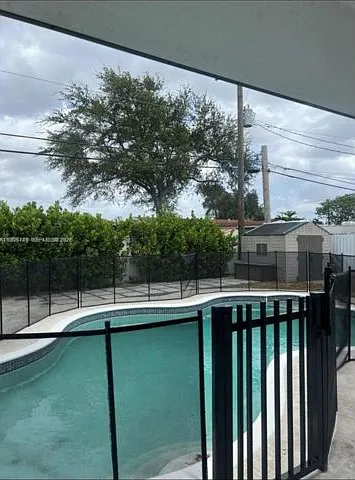 7651 NW 14th St — Photo 7
