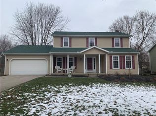 967 Brookpoint Dr, Medina, OH