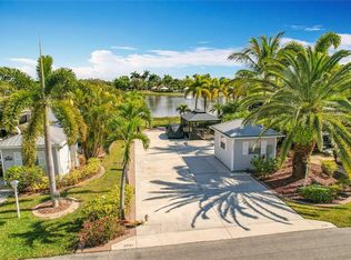 5731 E Cypresswoods Resort Dr #38, Fort Myers, FL 33905