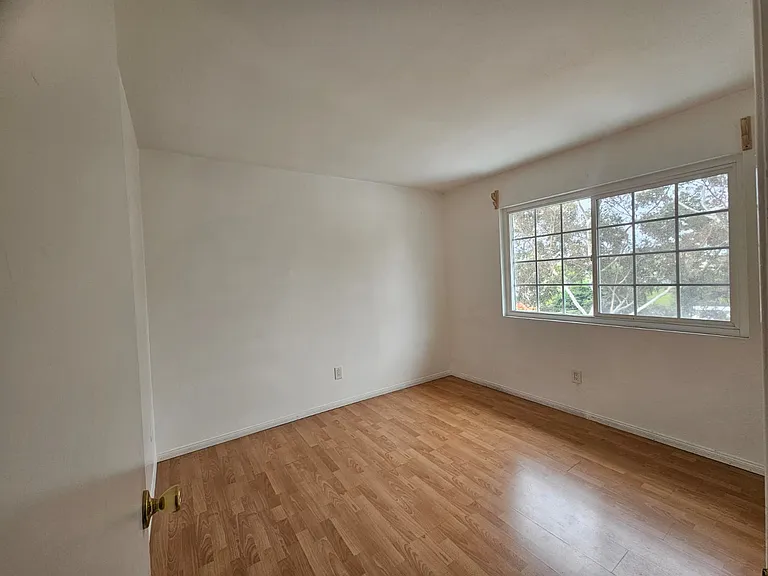 2785 Terrace Pine Dr #D — Photo 10