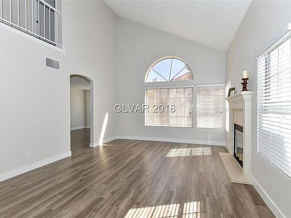 4th image of 6805 Midpark Cir