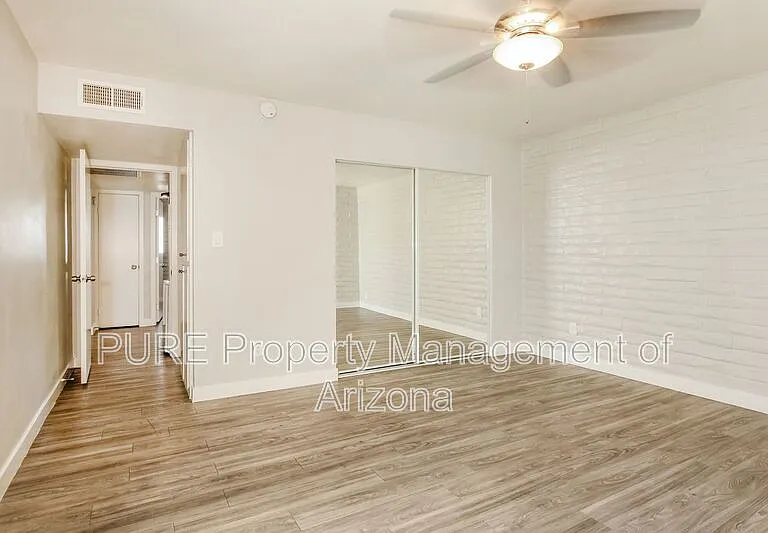6801 N 17th Ave #1 — Photo 8