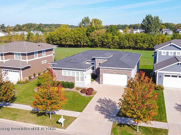 3rd image of 2754 Kittanset Dr
