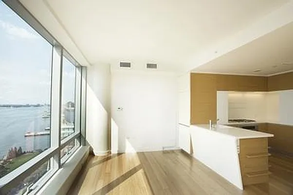 Rented by (Legacy) Elegran | media 26