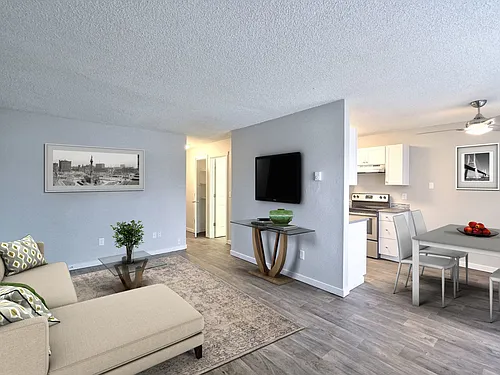 The Melrose Apartments Photo 1