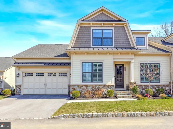 325 Ap Even Rd, Wayne, PA 19087