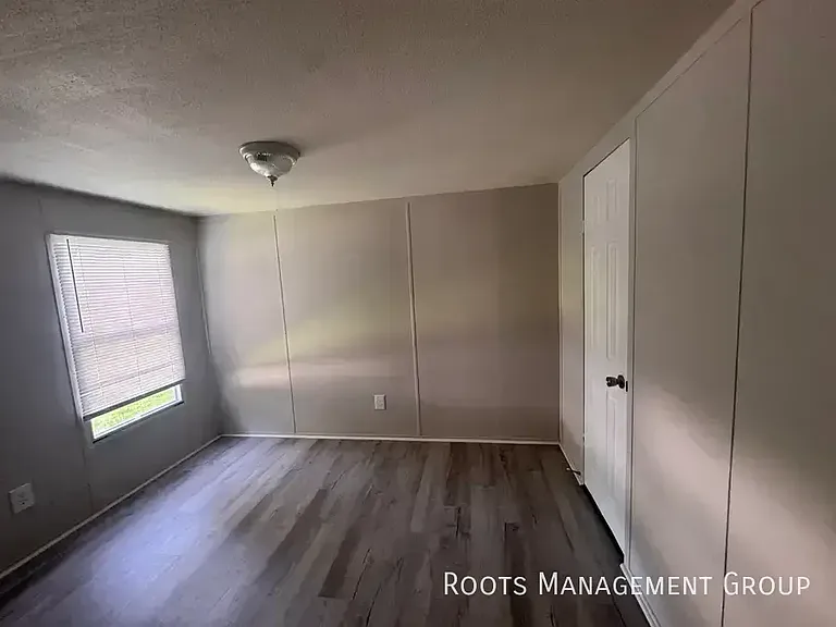 5098 Thompson Dr #99 — Photo 15