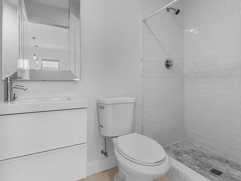 10 Trenton St #12 — Photo 3