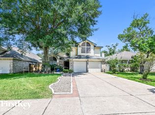 8571 Spring Green Dr, Houston, TX 77095