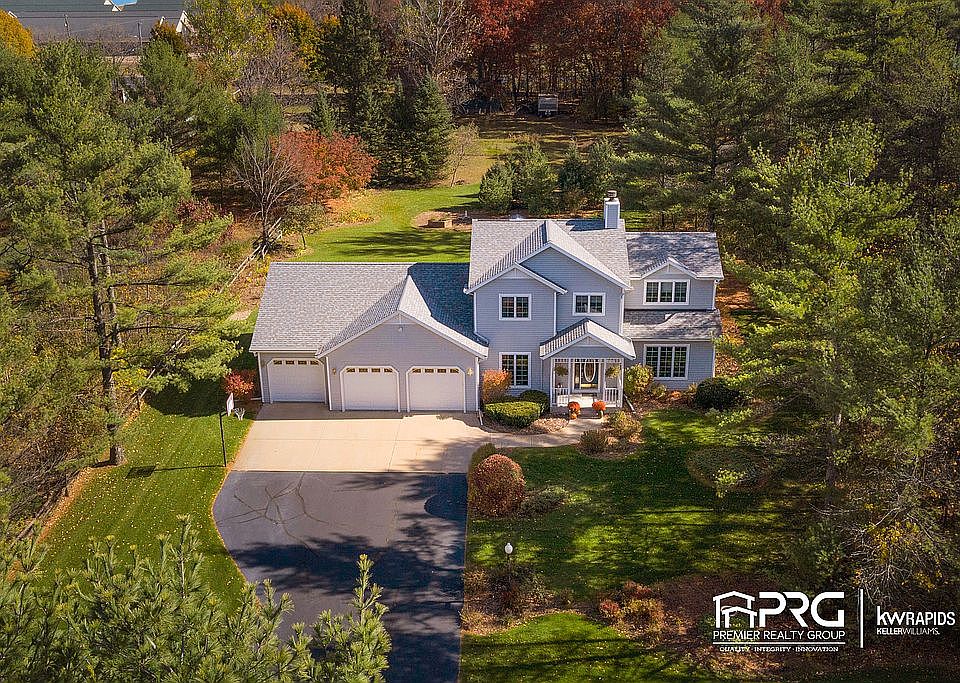 1st image of 2711 Grand Forest Dr