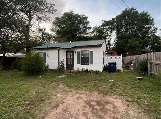 906 E 5th St, Kennett, MO 63857
