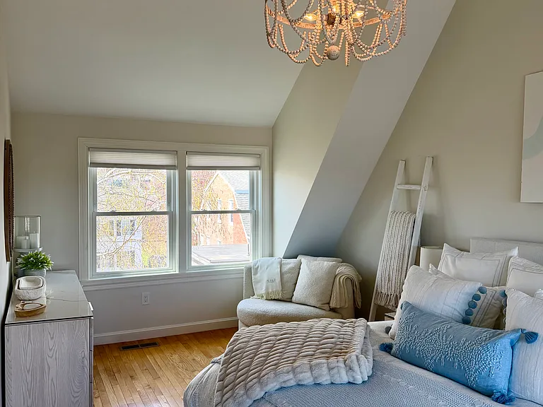 30 Liberty St #2 — Photo 20