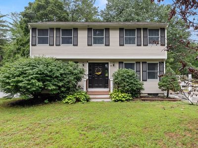 58 Cedar St, Amesbury, MA, 01913