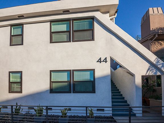 2nd image of 52 Argonne Ave #2