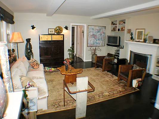 Sold by Ann Weintraub, Ltd. | media 18