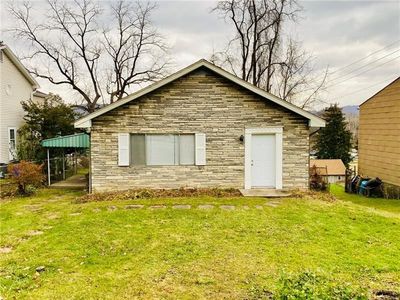2445 Stratford Ave, Coraopolis, PA, 15108