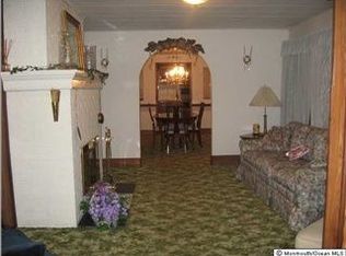 11 Cheesequake Rd, Sayreville, NJ 08872