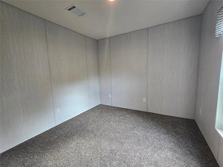 24048 Ermine Rd — Photo 9