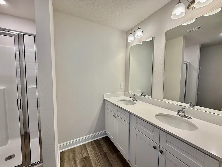 4067 Pendragon Cir — Photo 15