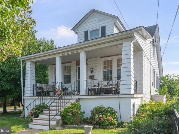 3536 Avalon St, Philadelphia, PA 19114