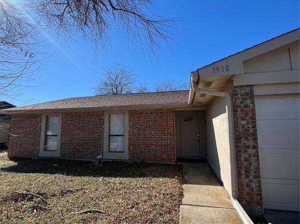 Home for Sale in Garland TX