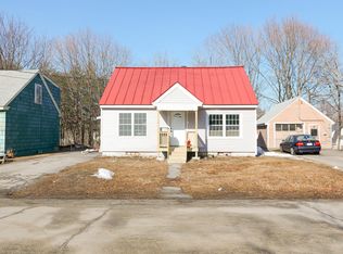 8 Highland Park, Fairfield, ME 04937