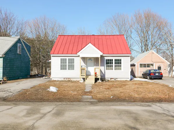 8 Highland Park, Fairfield, ME 04937