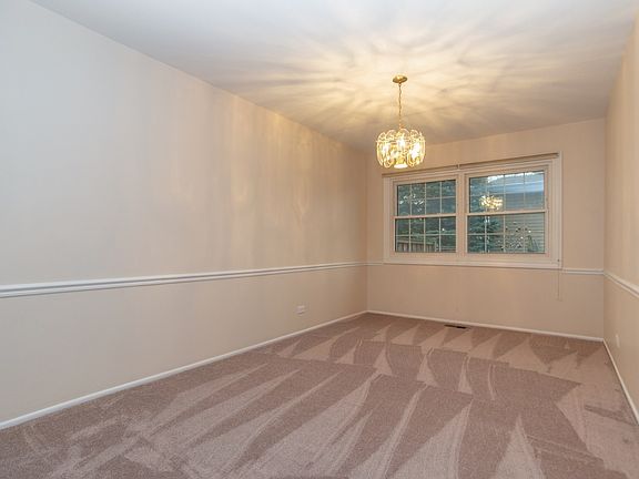 5th image of 1480 Ramblewood Dr