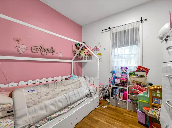 97-69 Corona Avenue image 5 of 21